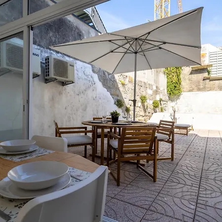 B Haven With Terrace By Velho * Porto
